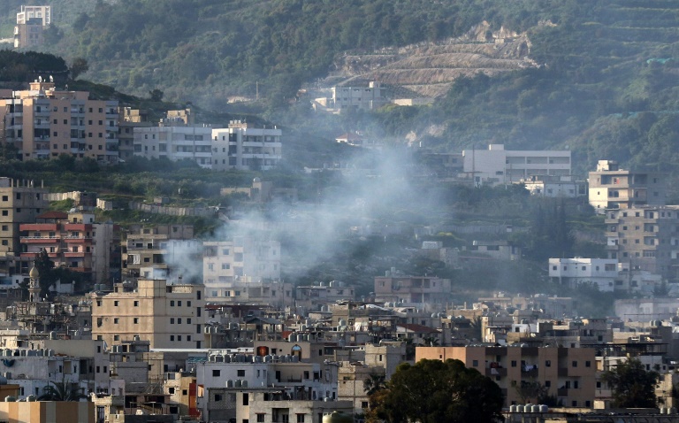 Confrontos em campo de refugiados palestinos no Líbano deixam dois