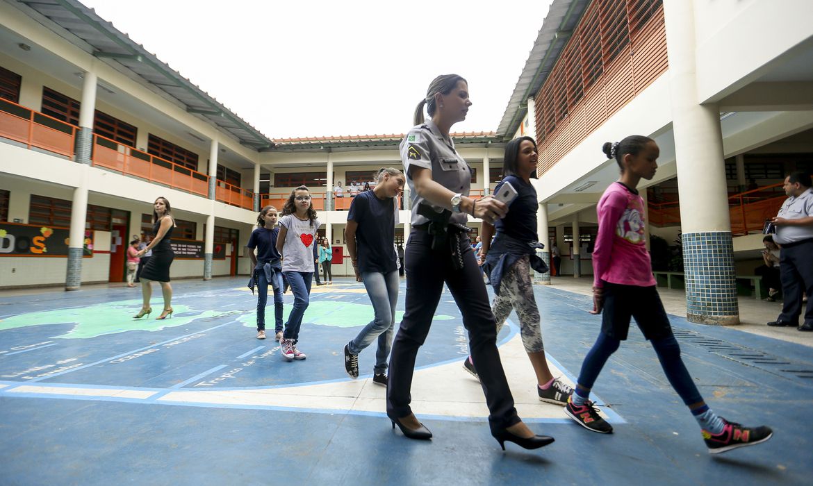 SP reabre as escolas em primeiro teste para a volta efetiva às aulas em