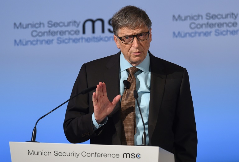 Bill Gates também é conhecido pelos recursos que destina aos centros de pesquisa contra pandemias