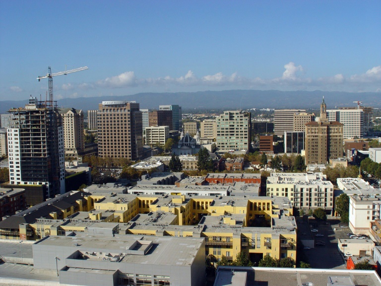 Vista aérea de San Jose, capital do Vale do Silício, onde ficam os principais escritórios de tecnologia do mundo, como o Facebook e o Google, agora em home office permanente