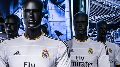 dolor de cabeza Probablemente imagen Real Madrid fecha maior contrato de fornecimento esportivo da história