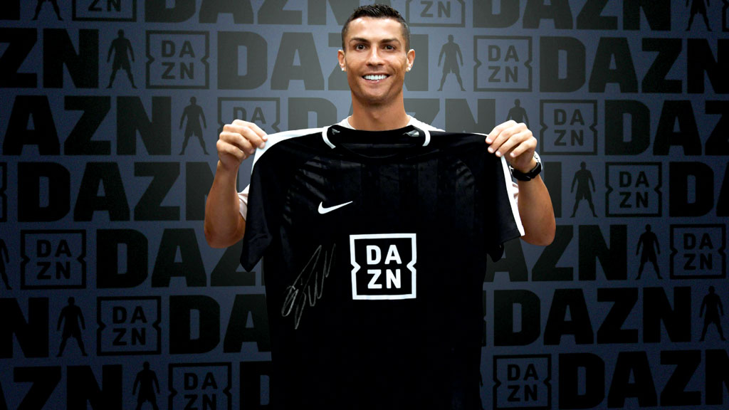 O astro português Cristiano Ronaldo foi anunciado, em agosto de 2018, como garoto-propaganda mundial da DAZN, que vai diminuir o quadro de narradores e comentaristas