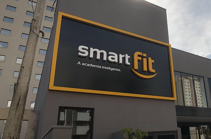 Fundada em 2009, a Smartfit já era a maior rede de academias da América Latina com 600 unidades e 2 milhões de alunos e presente em 7 países