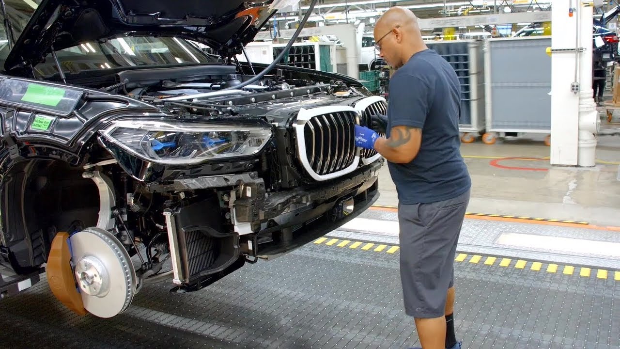 Produção da BMW foi afetada pelo avanço do coronavírus