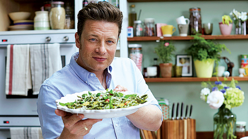 Sem receita: depois de prejuízos crescentes, Jamie Oliver irá demitir 1,3 mil funcionários