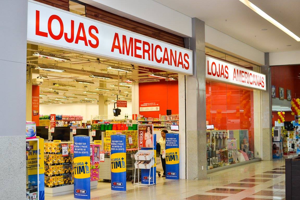 Na visão das Lojas Americanas, a obrigação de fechamento de várias de suas unidades tanto na capital quanto no interior do Rio representam uma "equivocada interpretação dos decretos, sob o fundamento de que só os supermercados e farmácias poderiam ficar abertos"