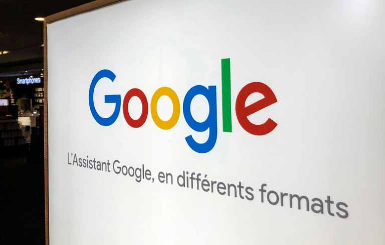 Página inicial do motor de buscas Google na França - AFP/Arquivos