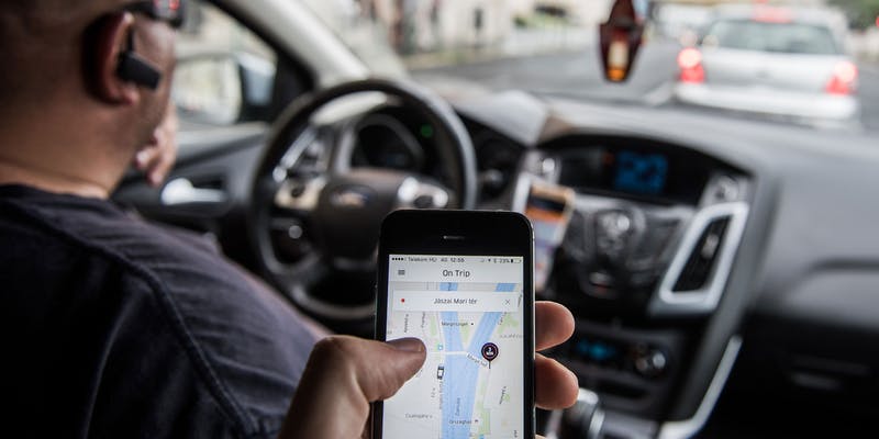 A Uber está com um desconto especial para as festividades do amigo secreto deste ano