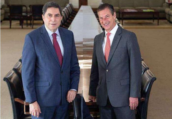 Luiz Carlos Trabuco (esquerda), presidente do Conselho de Administração do Bradesco, e Octávio de Lazari (direita), presidente executivo do Bradesco