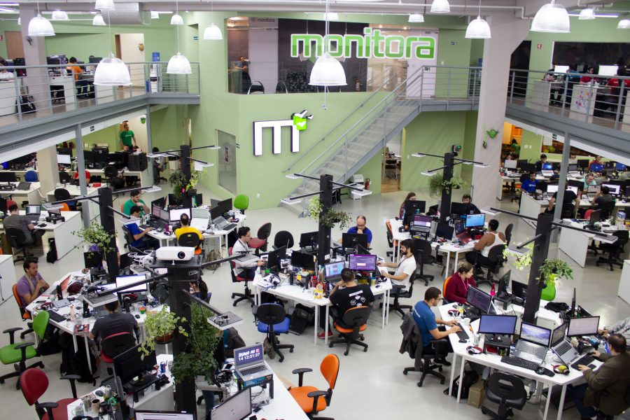 A Monitora oferece serviços de outsourcing para clientes no mundo, e sua sede em São Carlos é polo de inovação com mão de obra local altamente qualificada