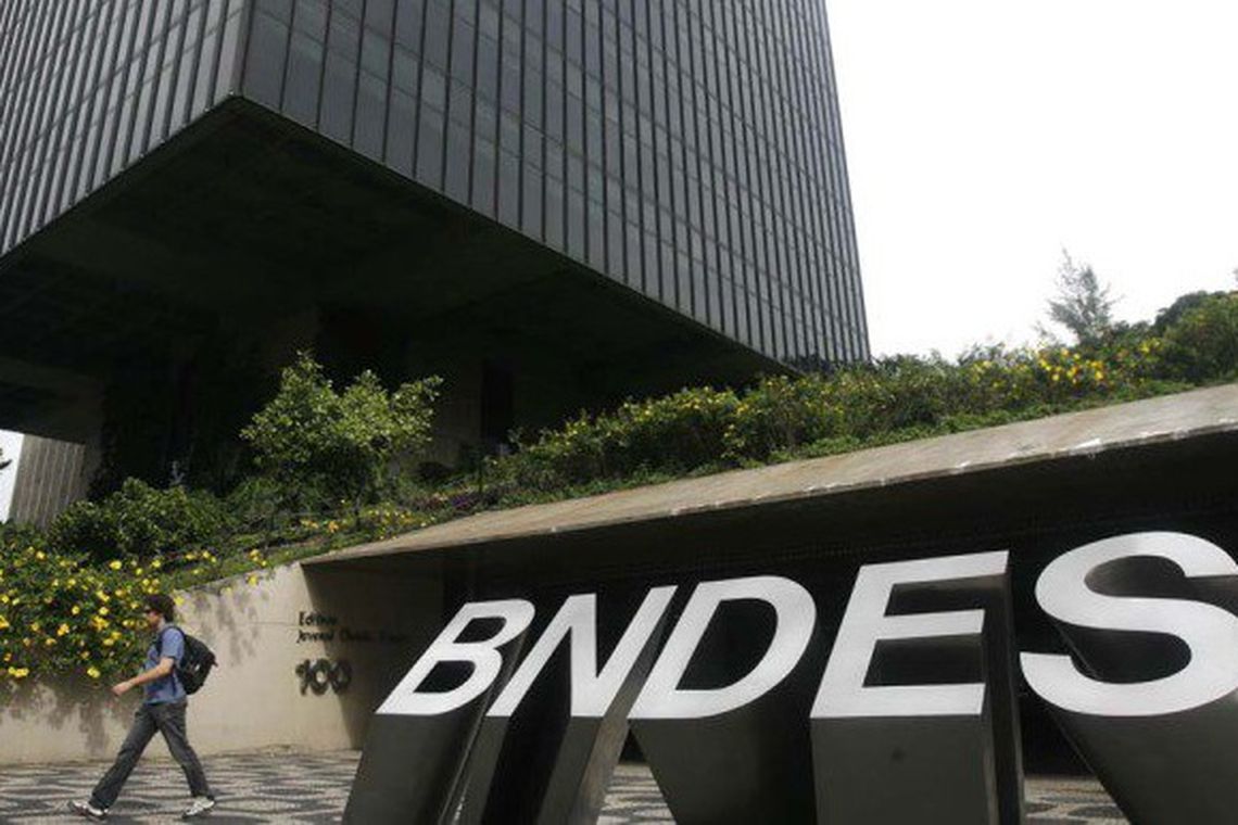 A venda de parte das ações da Vale controladas pelo BNDES representaram a maior venda em bloco da história da América Latina