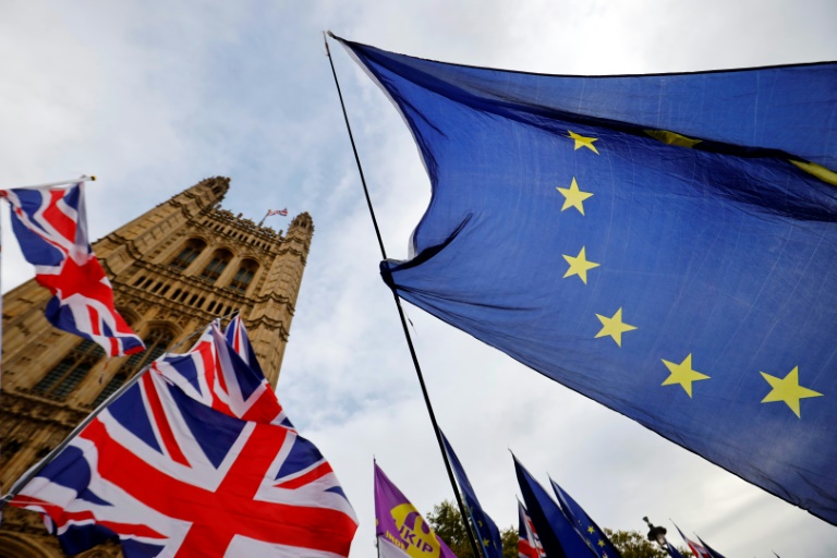 Tanto Reino Unido quanto União Europeia alegam querer um acordo de livre comércio, mas têm mostrado sérias divergências sobre como o acerto deve ser implementado