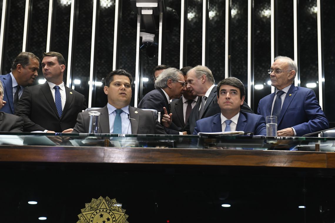 A negociação da equipe de Paulo Guedes corre em paralelo com a reforma previdenciária em discussão no Congresso