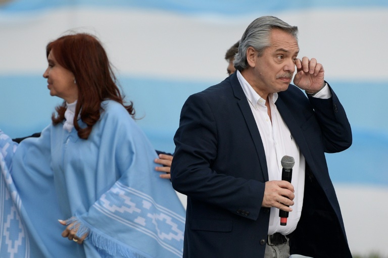 O governo de Alberto Fernández e Cristina Kirchner conta com uma dívida externa alta e pressão internacional sobre a Argentina