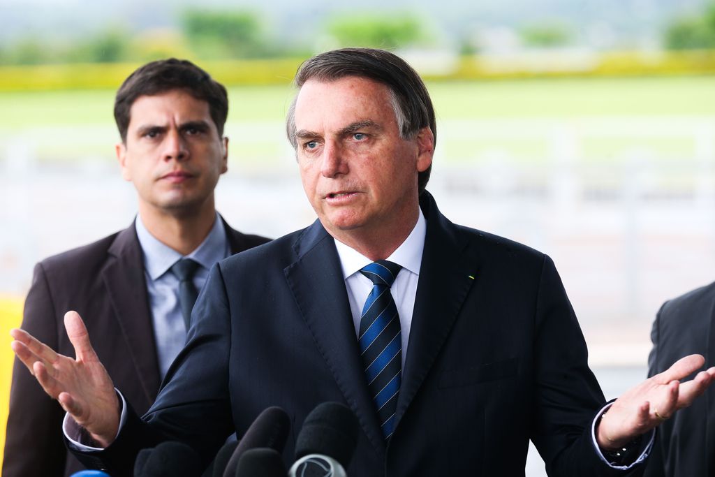 O presidente Jair Bolsonaro: pessoas devem receber o pagamento "o mais rápido possível"