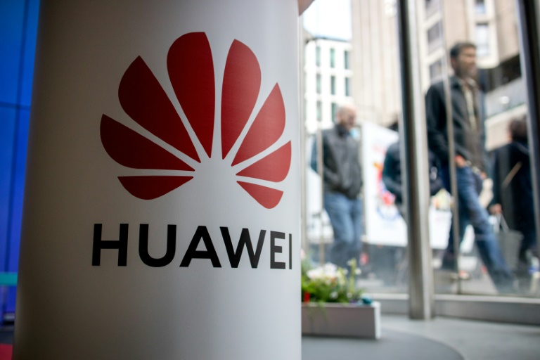 (Arquivo) Os Estados Unidos proibiram a Huawei do lançamento de sua rede 5G devido a preocupações de que a empresa possa estar sob o controle de Pequim