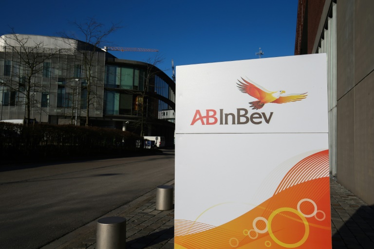 A cervejaria belgo-brasileira AB InBev é líder mundial do setor