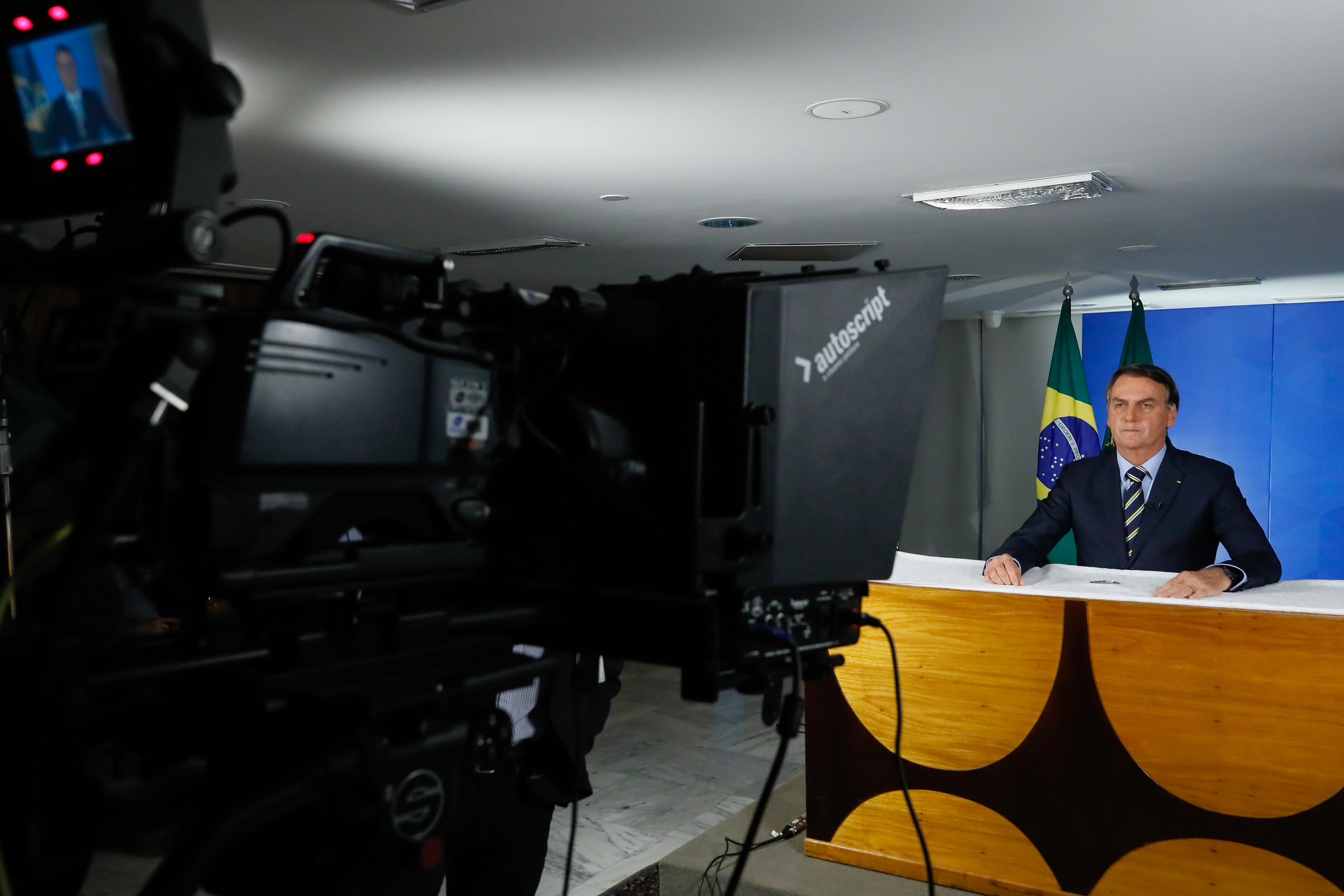 Pronunciamento de Bolsonaro foi ao ar em rede nacional na noite desta terça-feira (24)