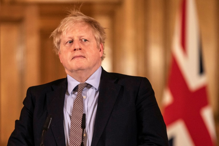 O primeiro-ministro Boris Johnson dá uma coletiva de imprensa sobre a situação COVID-19 em andamento em Londres