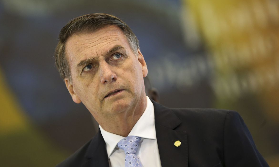 Presidente Bolsonaro: decisão que determina que ele adote medidas para evitar propagação da pandemia acolhe pedido do Ministério Público Federal