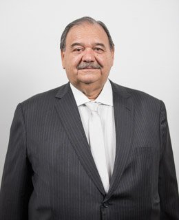 Secretário José Henrique Germann: "Pelas próprias características da covid-19, no seu contingente total de casos confirmados, 20% irão para o atendimento hospitalar. São esses que estão testados aqui"