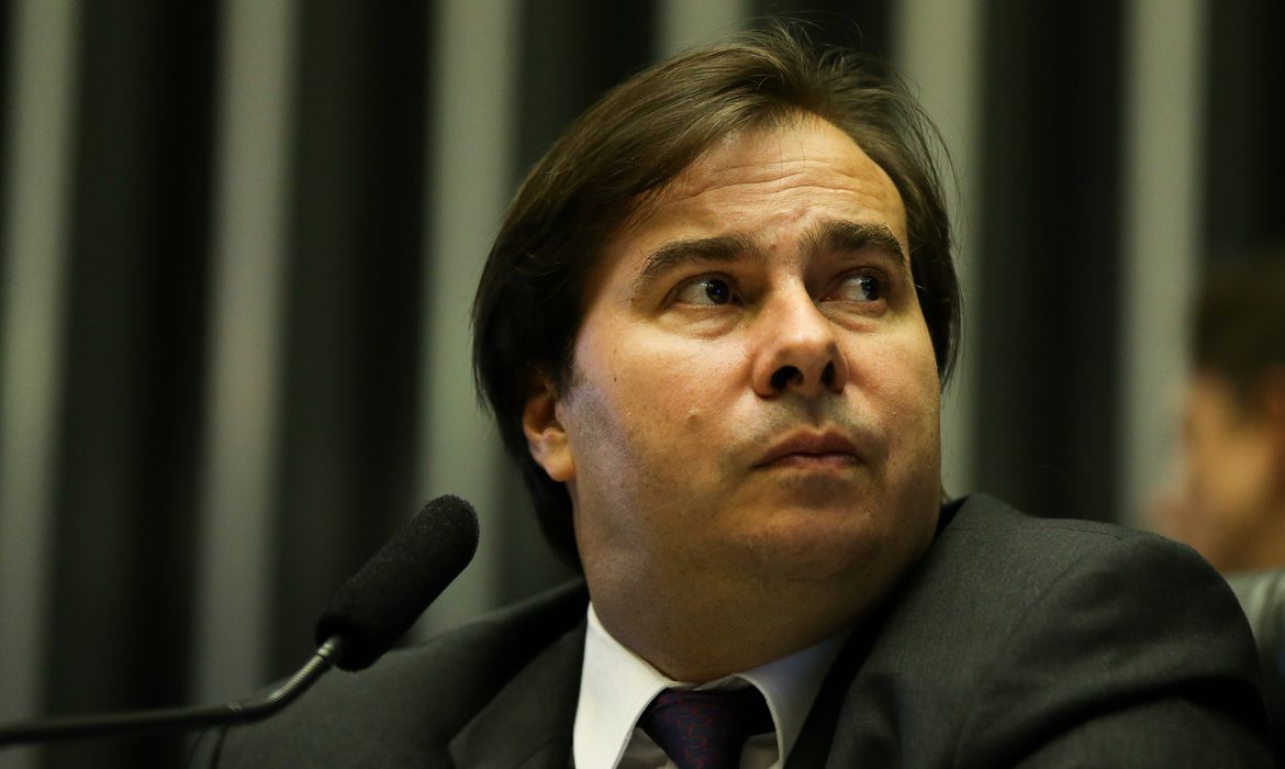Presidente da Câmara dos Deputados, Rodrigo Maia, estaria conspirando contra Bolsonaro, segundo Jefferson