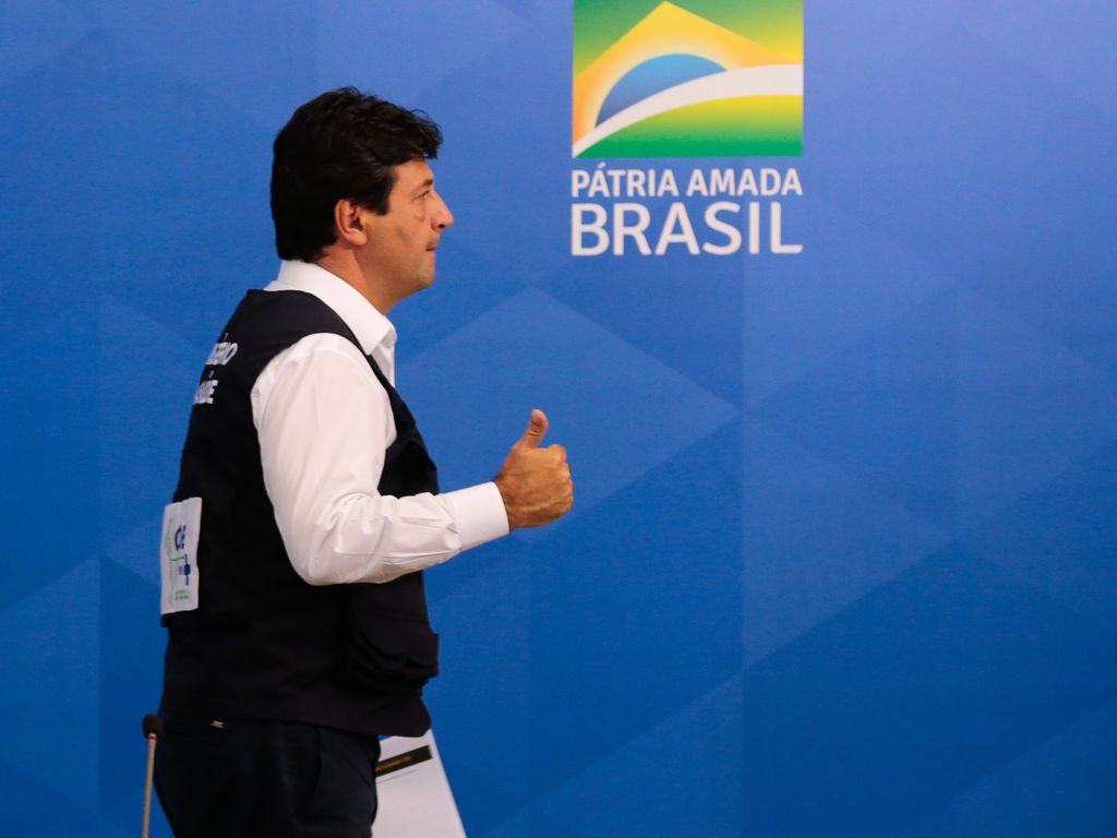 O agora ex-ministro da Saúde, Luiz Henrique Mandetta