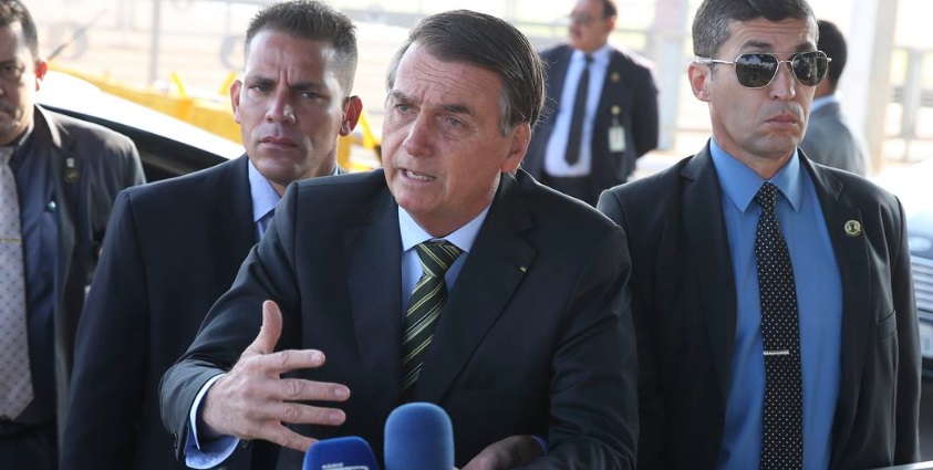 Bolsonaro pediu para que o ministro decano do Supremo Tribunal Federal (STF), Celso de Mello, relator do caso que avalia se houve crime do presidente, não divulgue o inteiro teor da gravação