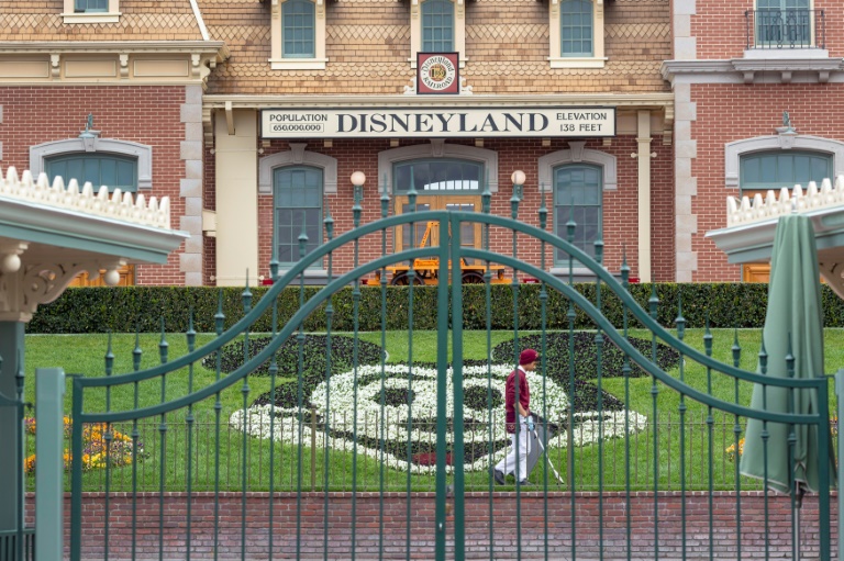 Disneyland está fechada desde 14 de março pela pandemia