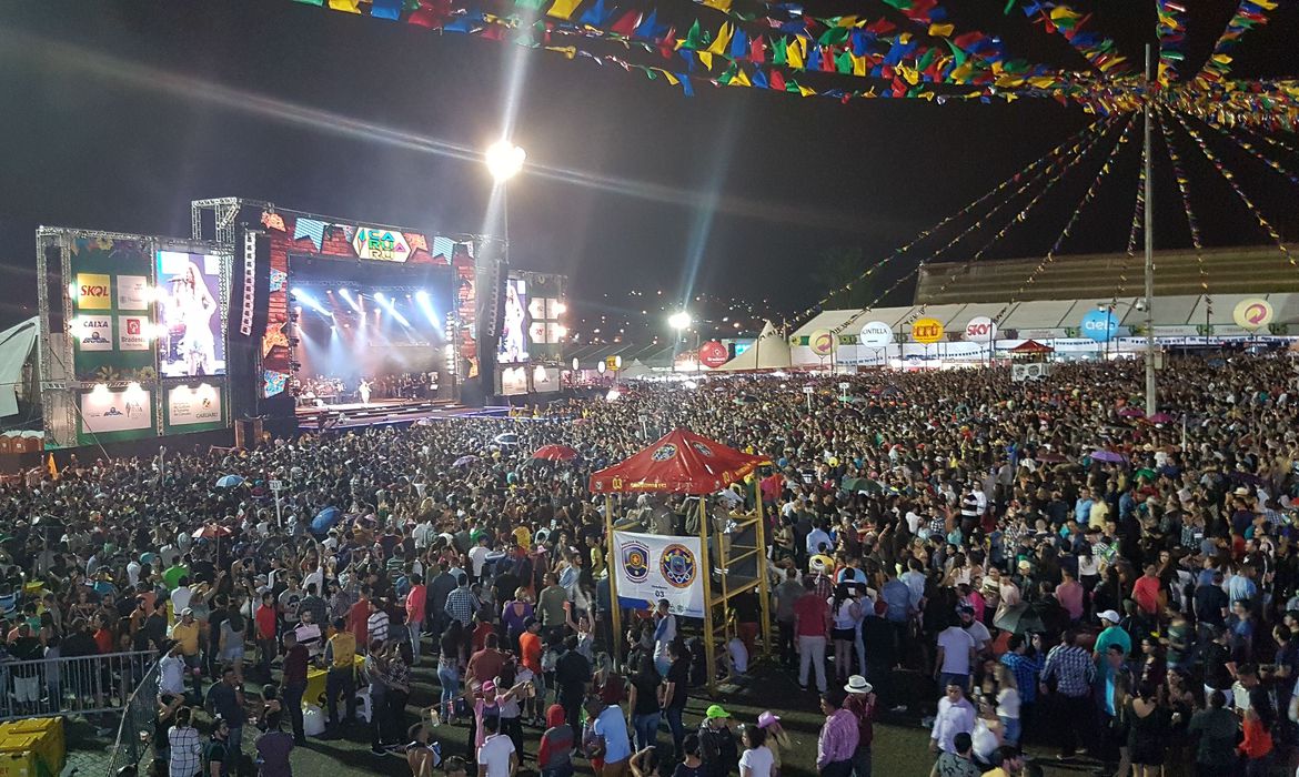 A festa de São João em Caruaru, no agreste de Pernambuco, é considerada a maior do mundo