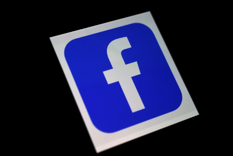 O Facebook alertou que pode sair da Europa se for mantida a proibição de compartilhamento de dados da região com os Estados Unidos.