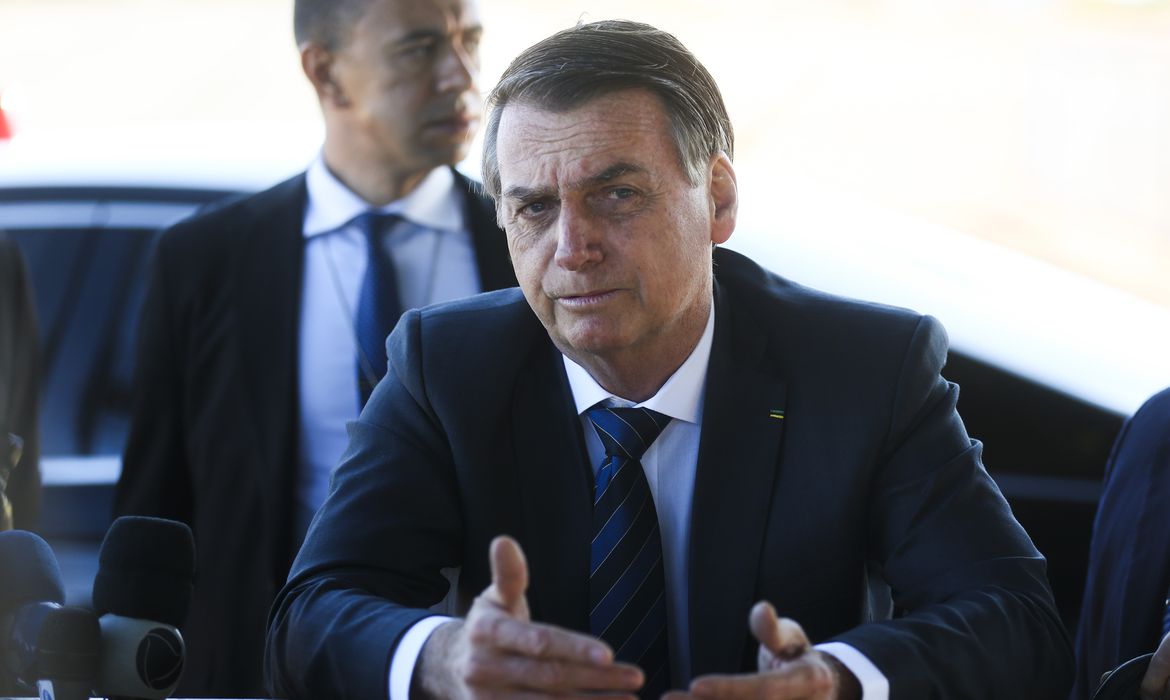 Jair Bolsonaro: quem sugeriu congelar aposentadorias não conhece os aposentados do Brasil renda brasil