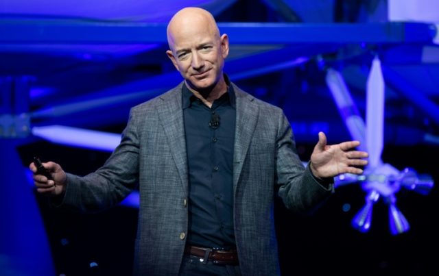 O CEO da Amazon, Jeff Bezos impostos ricos