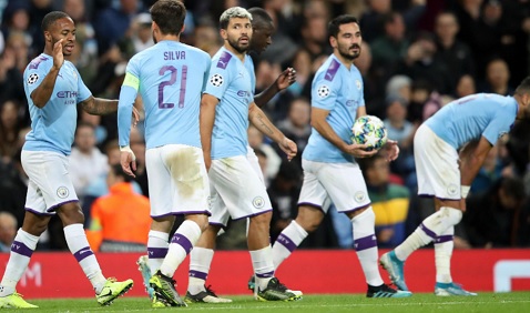 O Tribunal de Arbitragem do Esporte (TAS), órgão internacional independente criado para resolver disputas relacionadas ao esporte, anulou nesta segunda (13) a decisão da Uefa de banir do Manchester City de competições europeias por duas temporadas