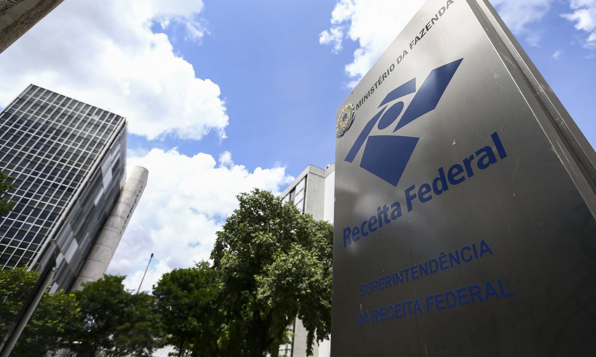 Superintendência da Receita Federal, em Brasília quarto lote de restituição do IR