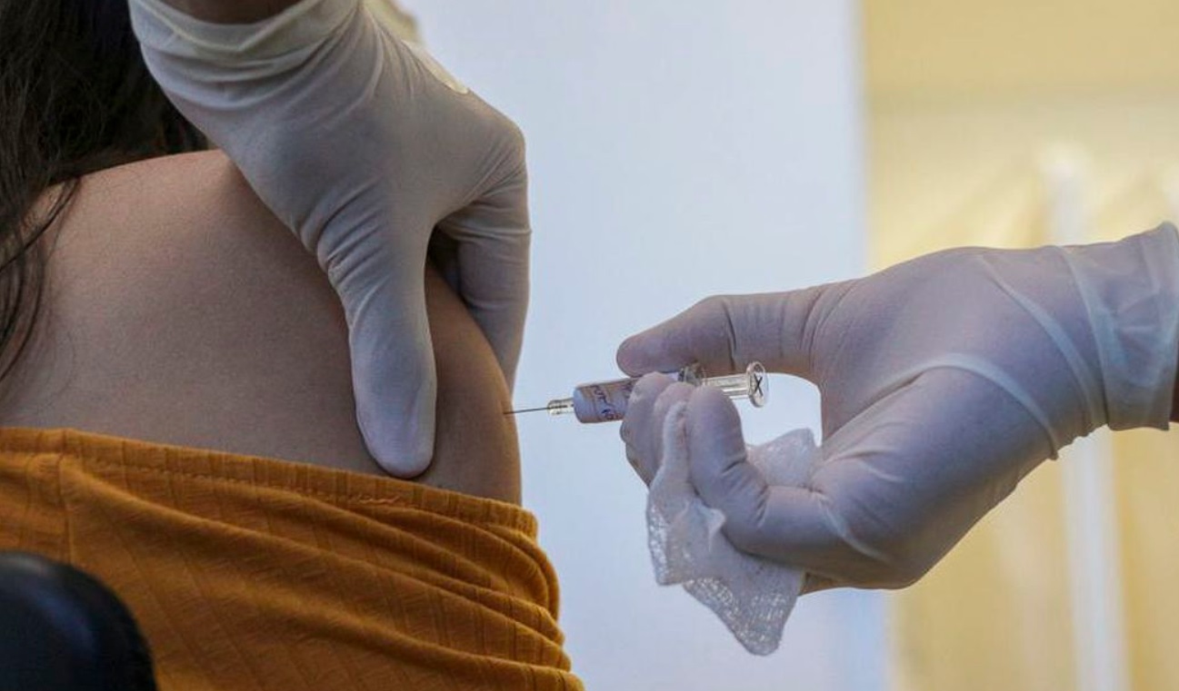 Bolsonaro afirmou que ninguém será obrigado a tomar a vacina contra o coronavírus e gerou nova discussão
