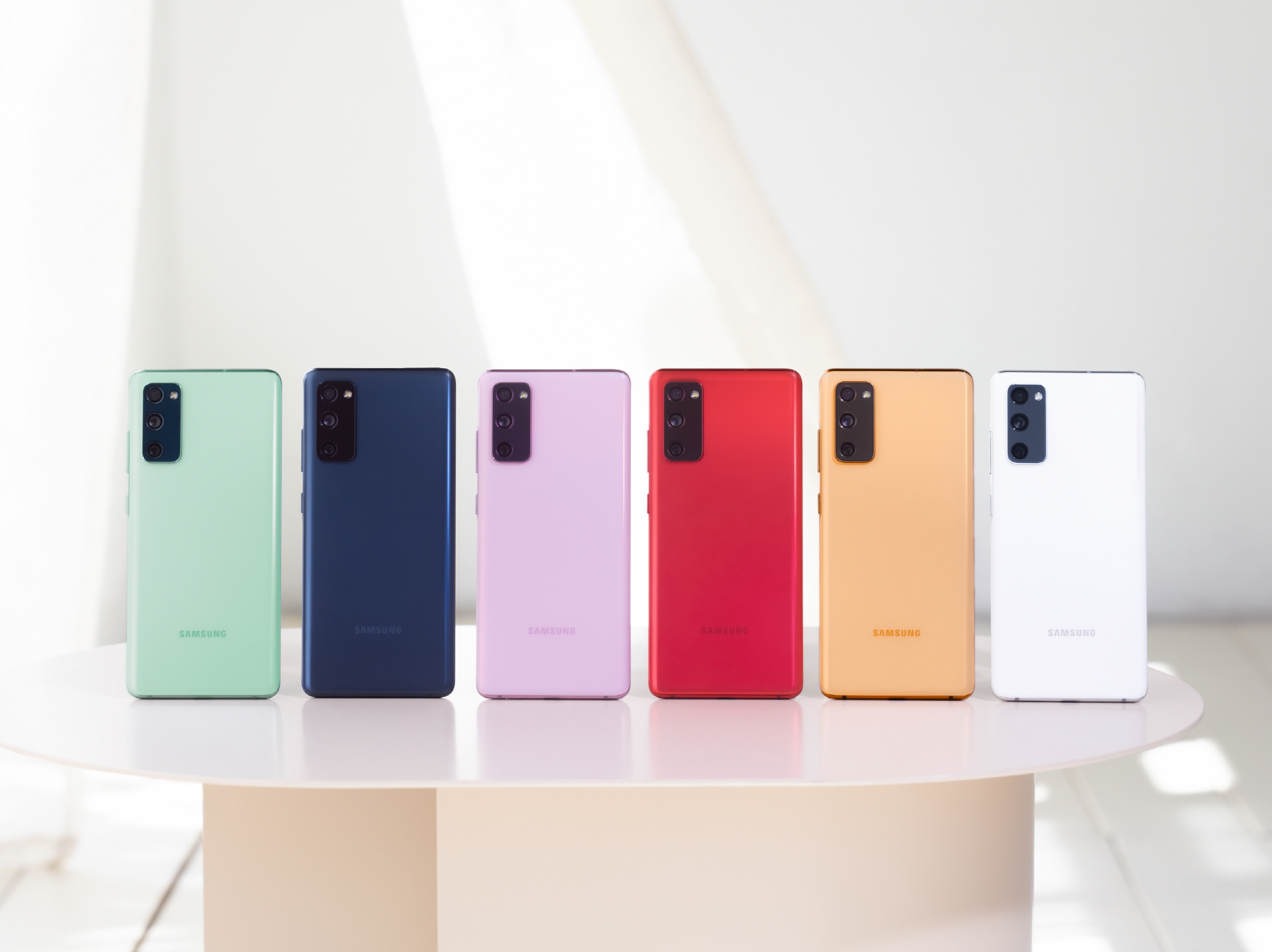 O Samsung Galaxy S20 FE estará disponível em seis cores