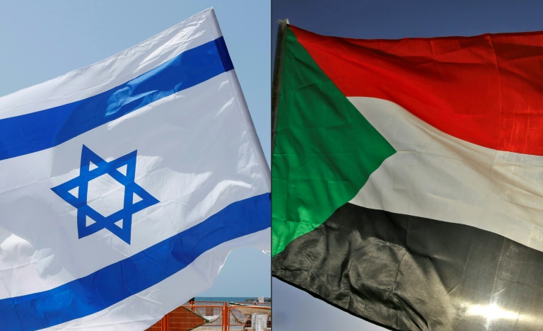 (COMBO)Sudão e Israel concordaram em 23 de outubro para normalizar as relações, em um acordo mediado pelos EUA para encerrar décadas de hostilidade que foi amplamente saudado, mas despertou a raiva palestina. O anúncio torna o Sudão, tecnicamente em guerra com Israel desde sua fundação em 1948, o quinto país árabe a estabelecer relações diplomáticas com o Estado judeu.