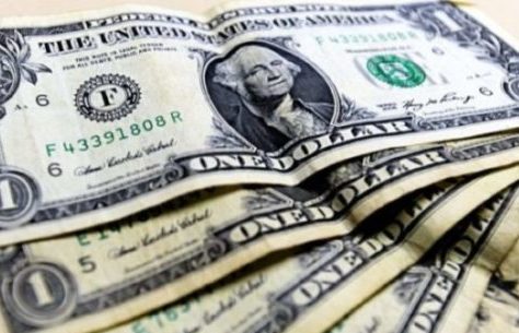 Última vez que dólar ficou abaixo dos R$ 5 foi em junho