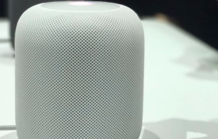 A Apple apresentou um novo dispositivo de assistente de voz, o HomePod Mini