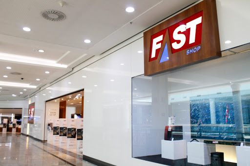 Nos próximos dias, a rede de eletrodomésticos Fast Shop inaugura, em São Paulo, uma loja conceito idealizada pelo arquiteto japonês Kengo Kuma