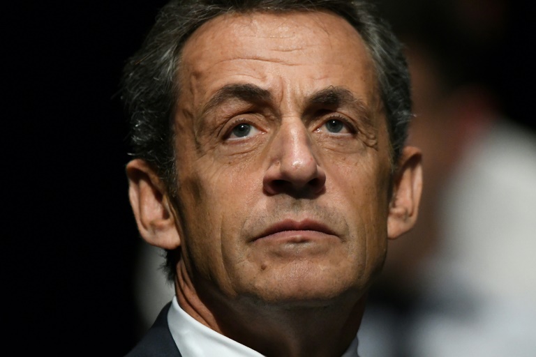 O ex-presidente Nicolas Sarkozy em 1º de outubro de 2016 em Sables d'Olone, oeste da França