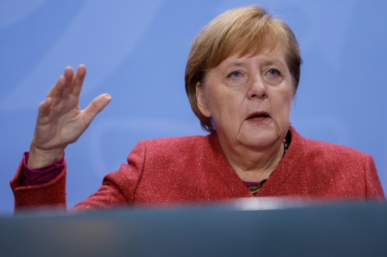 Governo de Angela Merkel anunciou que deseja prorrogar até 2025 a ajuda para incentivar particulares a comprar veículos elétricos.