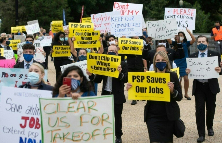 Em manifestação, trabalhadores de companhias aéreas pedem ajuda ao Congresso em Washington