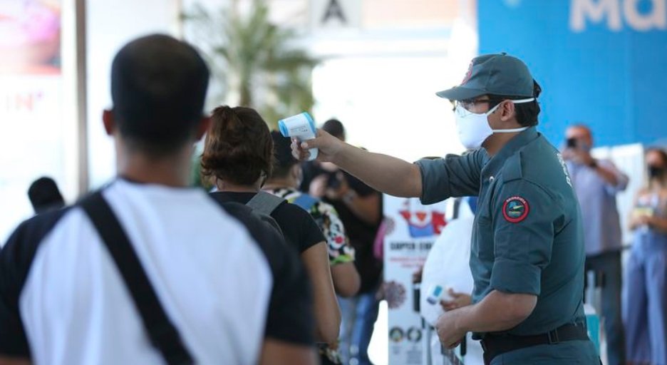 De ontem para hoje, foram contabilizados 29.070 novos casos de infecção da covid-19, elevando o total de confirmações para 5.810.652