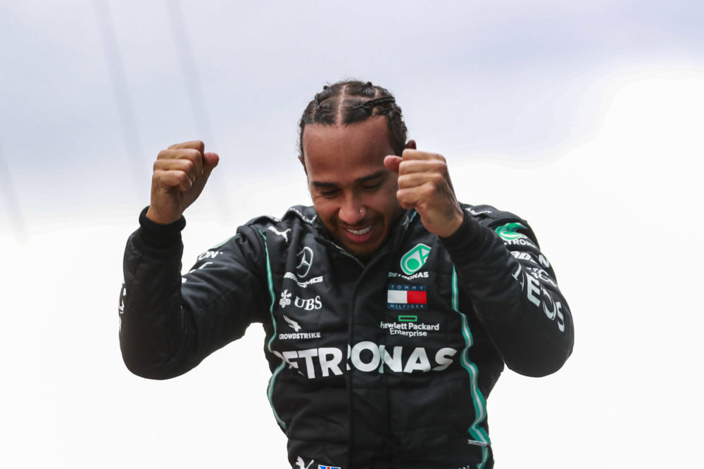 O ano de 2020 para Hamilton marca uma temporada repleta de quebra de recordes na Fórmula 1
