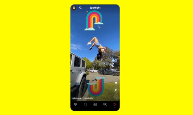 A novidade apresenta vídeos criados por usuários no mesmo formato do Reels, do Instagram