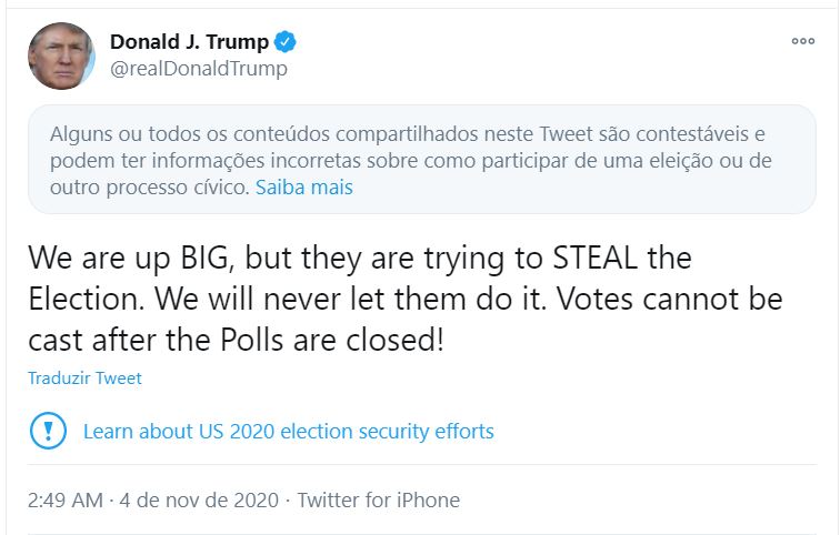 Pouco depois do discurso de Joe Biden, Donald Trump recorreu ao Twitter para mandar seu recado, dizendo que estão tentando "roubar" a eleição.