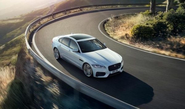 Jaguar XF é revendido pelos lojistas, em média, com -24,6% de desvalorização