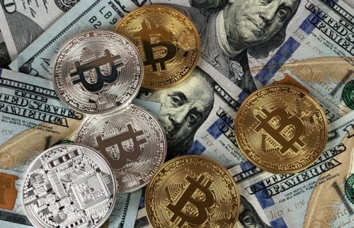 Coinbase pode ser a primeira grande empresa focada em bitcoins a entrar em Bolsa; se confirmada, a oferta pública inicia deve ser uma das primeiras de 2021